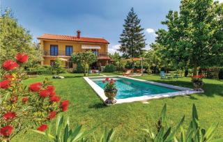 Nice Home In Marcana With Kitchen - Marčana - 0