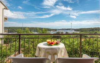 Cozy Apartment In Pula With Kitchen - Pula - 9