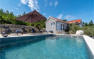 1 Bedroom Beautiful Home In Blato - Blato - 1