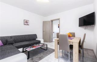 Gorgeous Home In Smokvica With Wifi - Krmpote-Vodice - 7