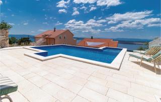 Amazing Apartment In Dramalj With Wifi - Dramalj - 2