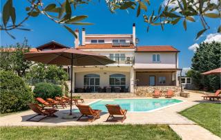 Beautiful Home In Pula With Wifi - Fondole - 3
