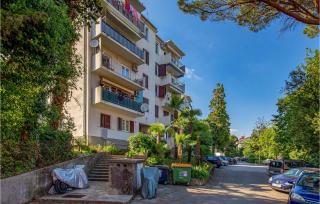 Amazing Apartment In Lovran With Wifi - 1