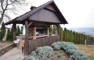 Six-Bedroom Holiday Home In Jastrebarsko - Jastrebarsko - 6