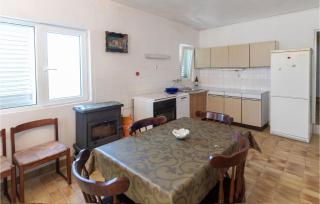 Awesome Home In Opuzen With Wifi - 1