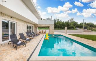 4 Bedroom Beautiful Home In Jursici - Juršići - 1