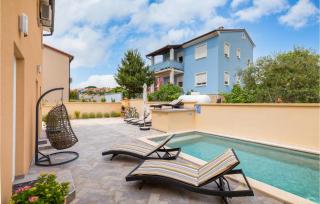 Four-Bedroom Holiday Home In Vodnjan - Mednjan - 6