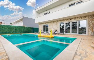 4 Bedroom Beautiful Home In Jursici - Juršići - 2