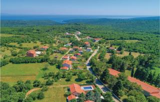 3 Bedroom Beautiful Home In Krnica - Krnica - 4