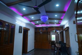 Sri Padmavathi Home Stay - Tirupati - 5