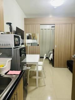 New Oasis Staycation Shore 2 - Manila - 5
