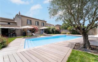 Beautiful Home In Villegly With Kitchen - Villegly - 0