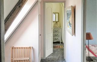 2 Bedroom Nice Apartment In Houdetot - Sainte-Colombe - 3