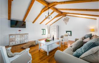 Stunning Home In Bicici With Sauna - 7