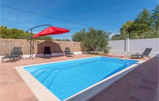 One-Bedroom Holiday Home In Bilice - Bilice - 0