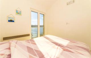 Cozy Apartment In Miskovici With Wifi - Miškovići - 6