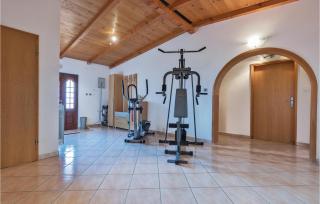 Beautiful Apartment In Pula - Pula - 7