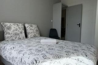 Suite Beaulieu 5 - Charmant Appartement Moderne 2 ch- vue Cathédrale - 3