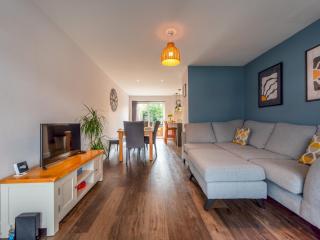 Pass the Keys Spacious Stylish 3BR Stafford – Ideal Getaway - Stafford - 7