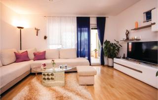 Three-Bedroom Apartment In Vodice - Vodice - 9