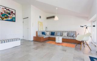 Nice Apartment In Malinska With Wifi - Malinska - 9