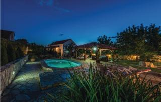 Two-Bedroom Holiday Home In Zemunic Gornji - Vlašnović - 6