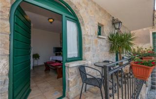 Holiday Home Makarska Puharici - Makarska - 1