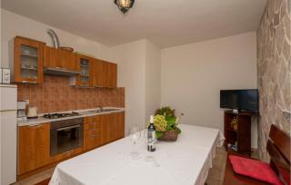 Holiday Home Makarska Puharici - Makarska - 4