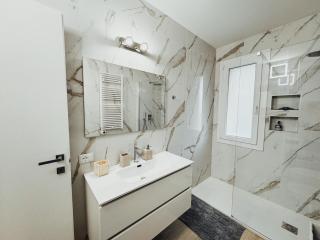 Avornic's House - 2