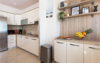 4 Bedroom Lovely Home In Klis - 5