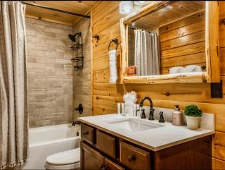 Flat roads, Mountain View, Full Gym and Tennis court - Gatlinburg - 3