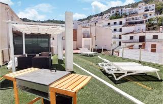 Gorgeous Apartment In Sayalonga - Sayalonga - 2