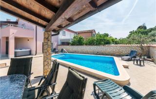 Stunning Home In Pula With Jacuzzi - Pula - 1
