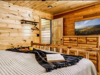 Flat roads, Mountain View, Full Gym and Tennis court - Gatlinburg - 6