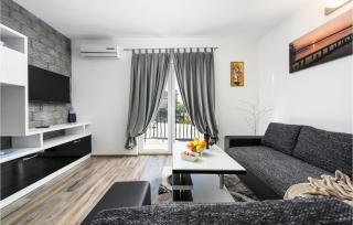 Beautiful Home In Rovinjsko Selo - 9