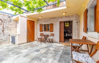 Stunning Home In Bribir With Wifi - 9