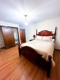 2000 square feet of comfort and relaxation near NYC - 6