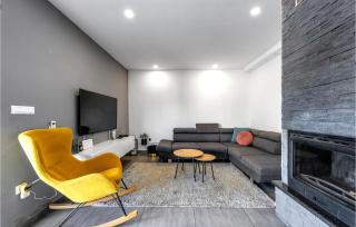 Nice Home In Krusevo With Jacuzzi - Kruševo - 8