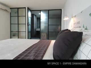 My Space - Empire Damansara room with Netflix - Petaling Jaya - 7