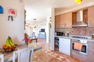 Kalkan Apartment with Bay Views - Kalkan - 2