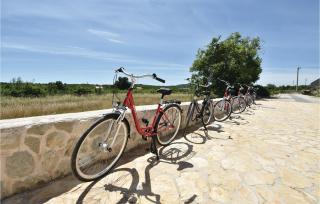 Nice Home In Zrnovnica-Split With Sauna - 1