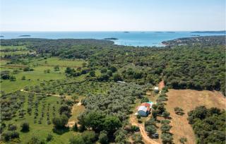 Nice Home In Rovinj With Wifi - Rovinj - 2