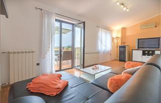 Gorgeous Home In Vodnjan With Kitchen - Vodnjan (Dignano) - 7
