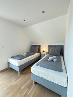 Neu! Exclusives City-Apartment - Fußbodenheizung, Regendusche, Waschmaschine - Karlsruhe - 4