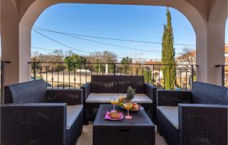 Lovely Home In Rasopasno With Wifi - 1