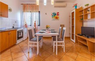 Cozy Apartment In Liznjan With Wifi - Ližnjan - 9