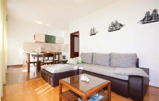 One-Bedroom Apartment In Sibenik - Šibenik - 9