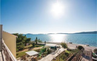One-Bedroom Apartment In Sibenik - Šibenik - 8