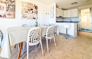 3 Bedroom Nice Home In Torrevieja - Torrevieja - 2