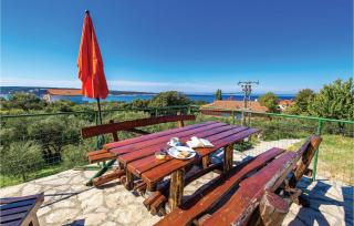 Awesome Apartment In Supetarska Draga - Supetarska Draga - 7